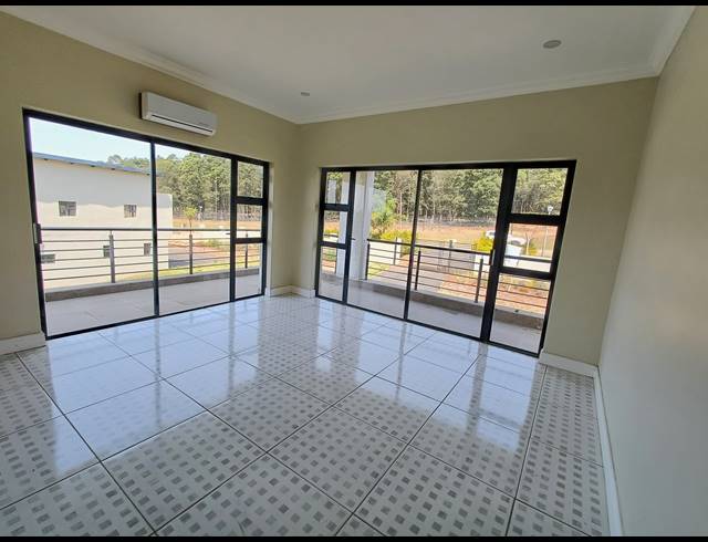 5 BEDROOM HOUSE FOR SALE IN HILTON GARDENS